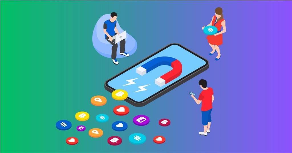 Maximizing Sales with Social Media